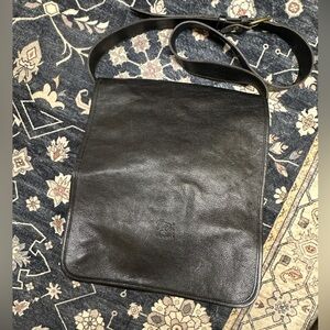 Il Bisonte large black leather crossbody bag